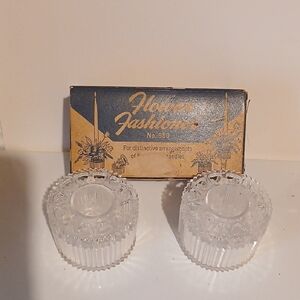 Vintage Gadjo Clear Plastic Flower Fashioner